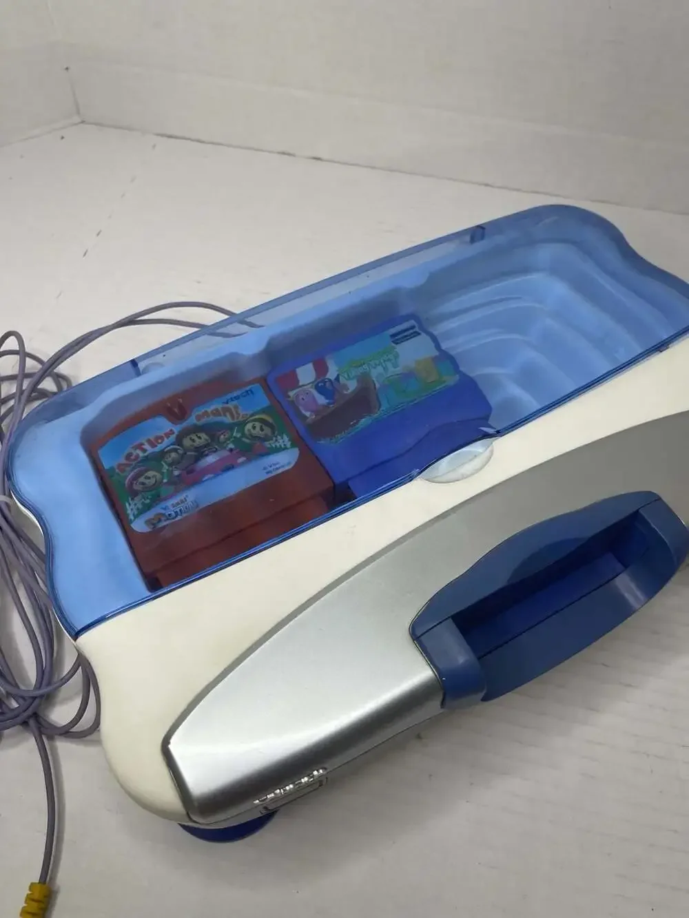 VTech V.Smile Motion Active Learning System Console with 4 Games Read